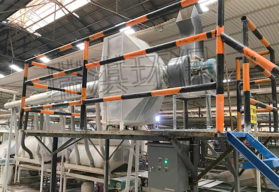 陶瓷喷釉釉尘处理